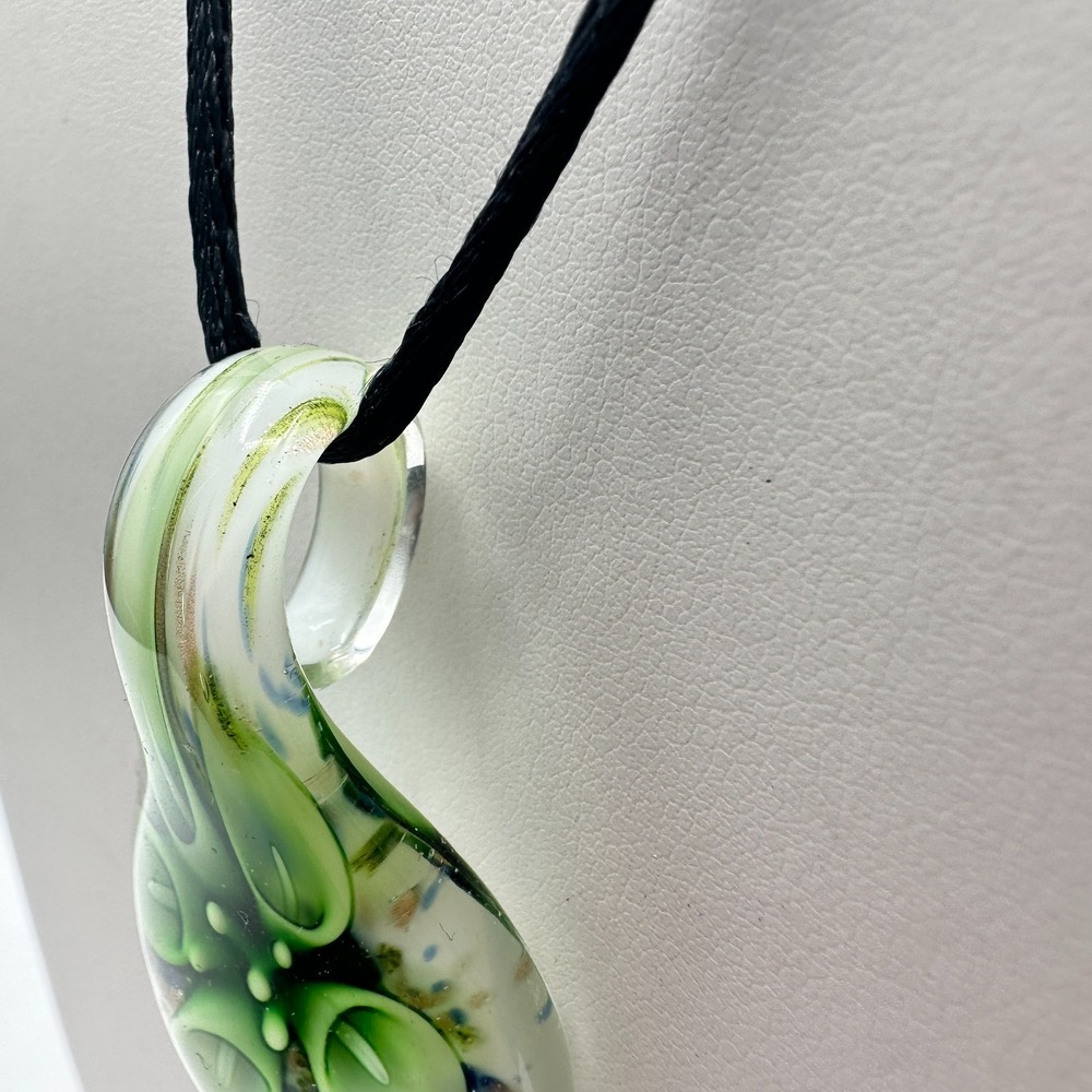 Vintage 90s Lampwork Art Glass Floral Pendant Necklace Green Calla Lily Jewelry - Picture 9 of 13